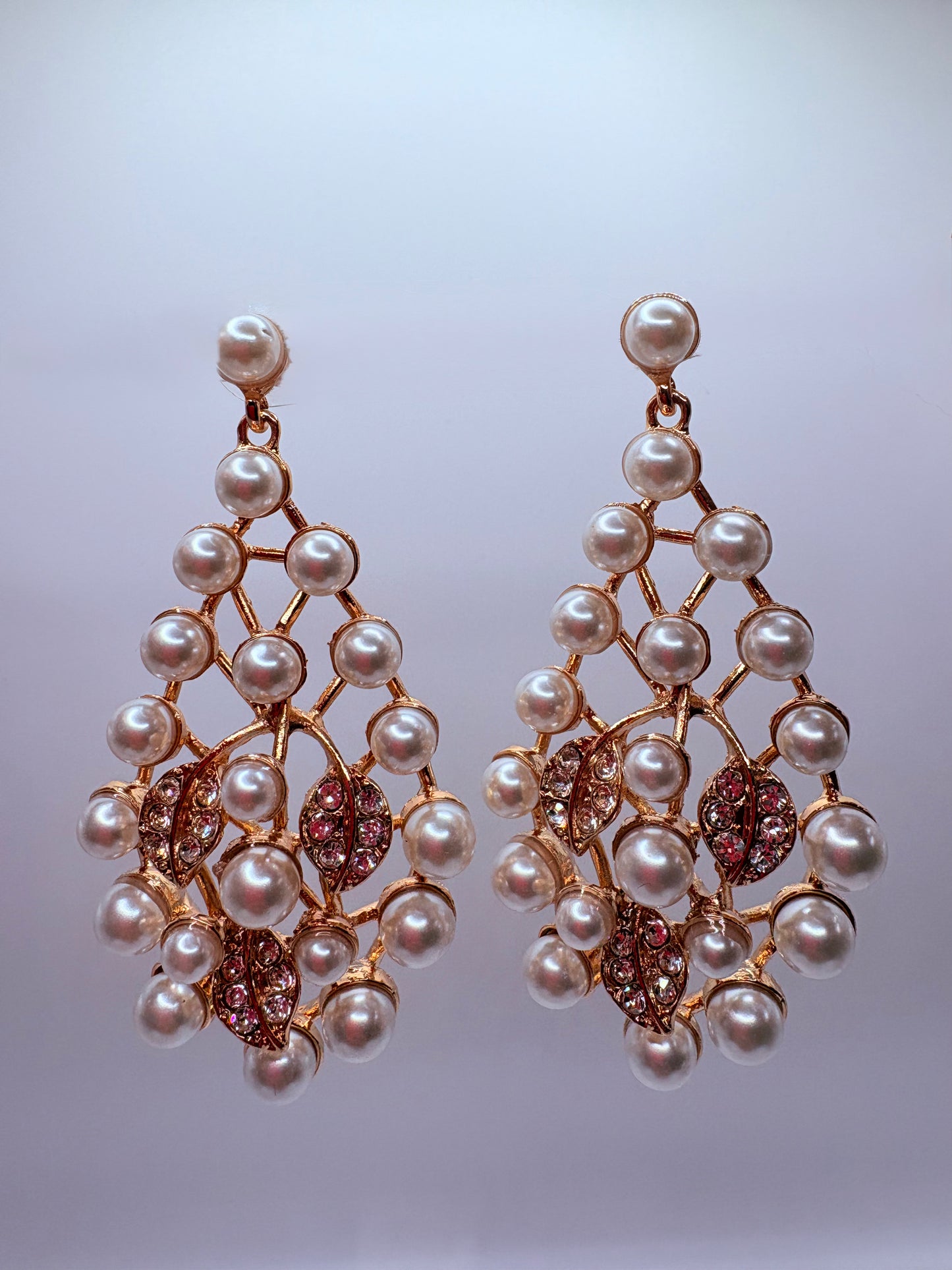 HEIRLOOM PEARL EARRINGS