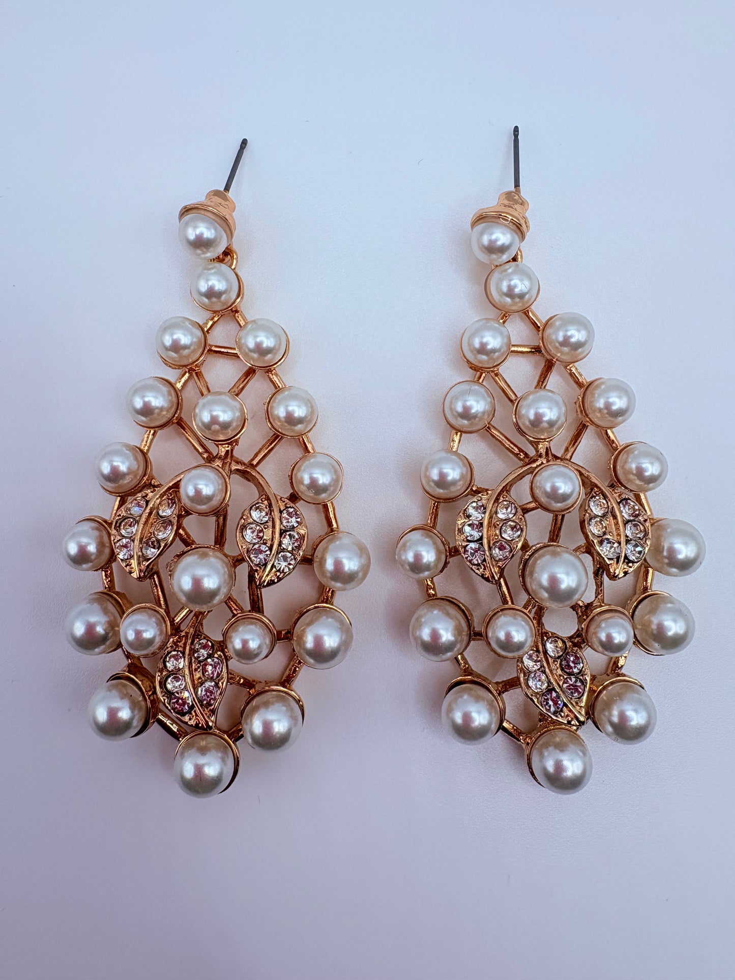 HEIRLOOM PEARL EARRINGS